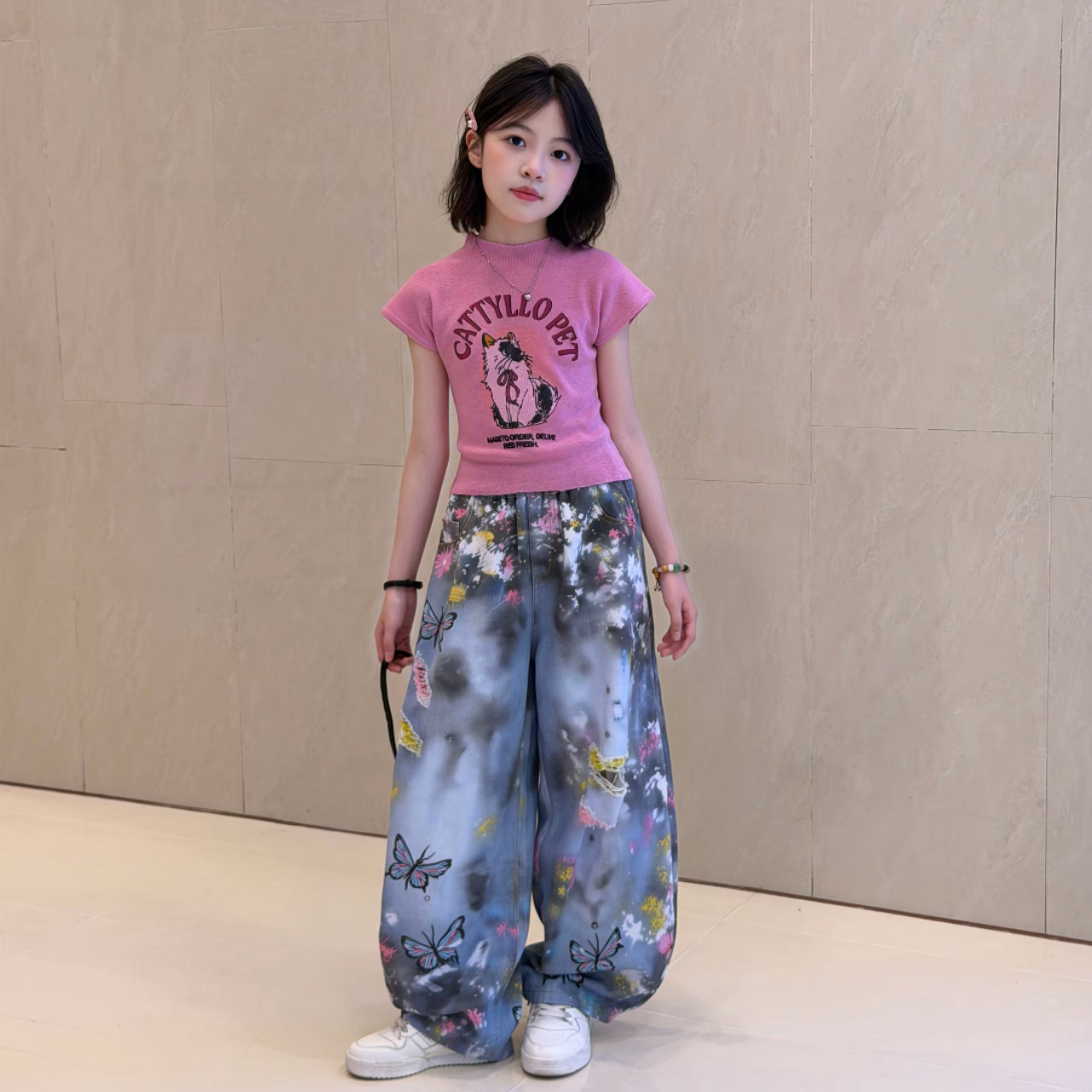 小众设计感原创女童手绘蝴蝶涂鸦牛仔弯刀裤甜酷冰丝卡通短袖套装