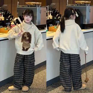 韩系慵懒风复古宽松女童卡通小狗加厚毛衣工装格子阔腿裤洋气套装