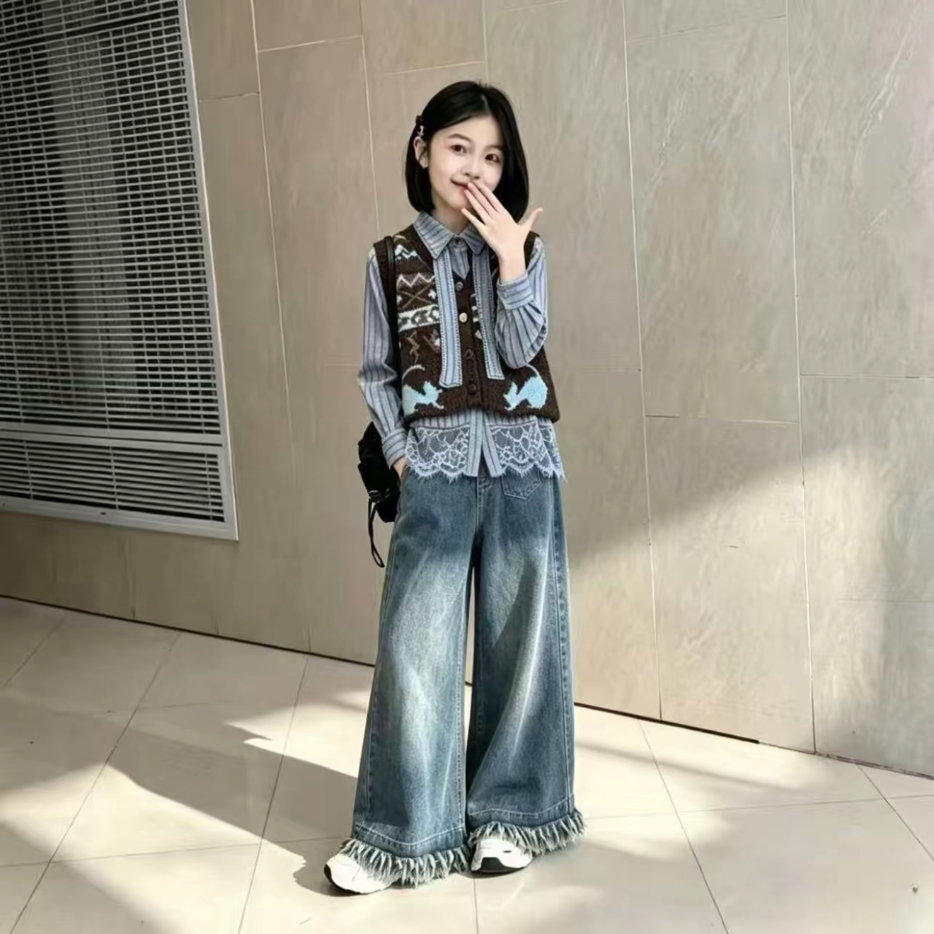 女童V领针织马甲衬衫阔腿裤套装