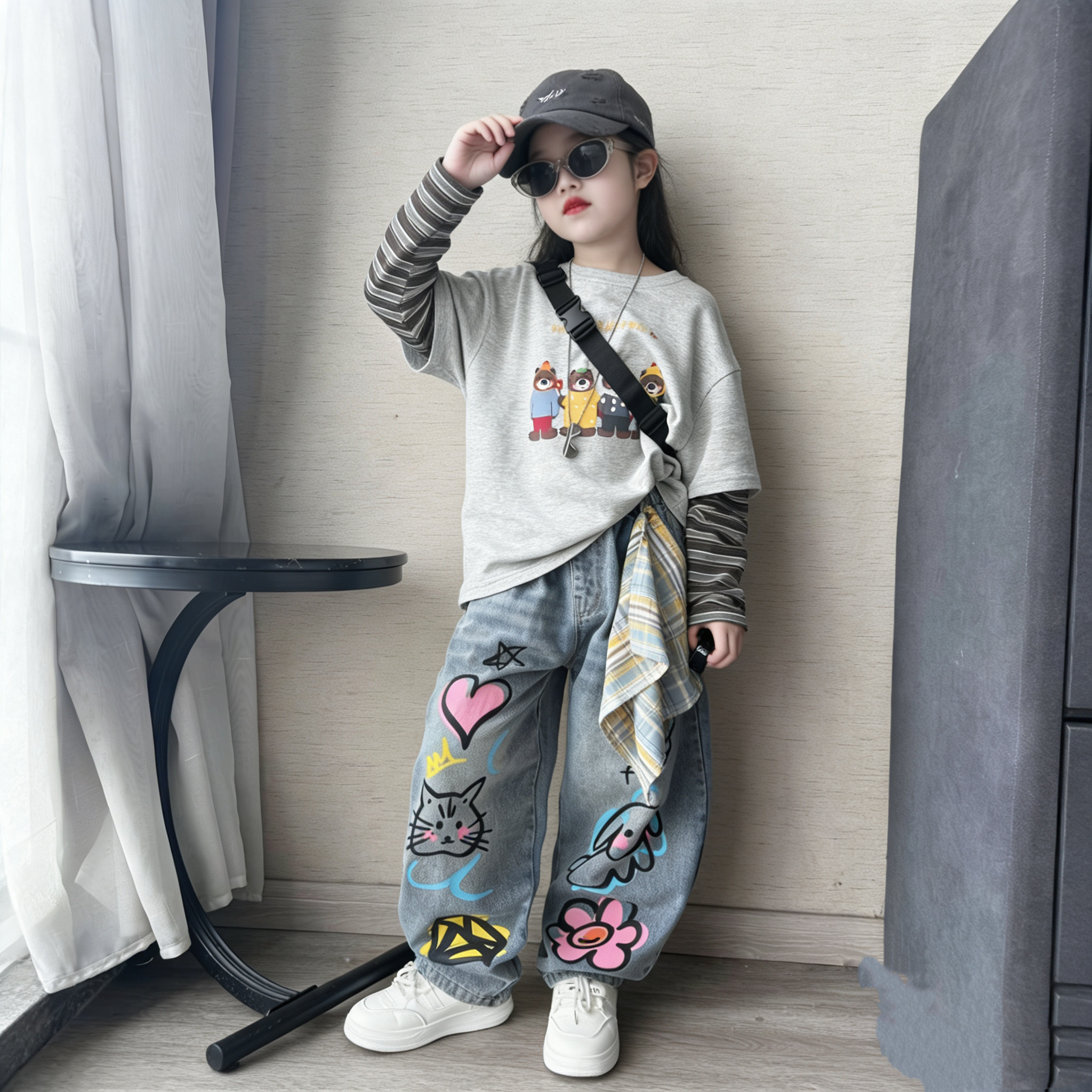 女童春秋新款设计感假两件卫衣潮酷卡通涂鸦方巾萝卜牛仔裤套装韩