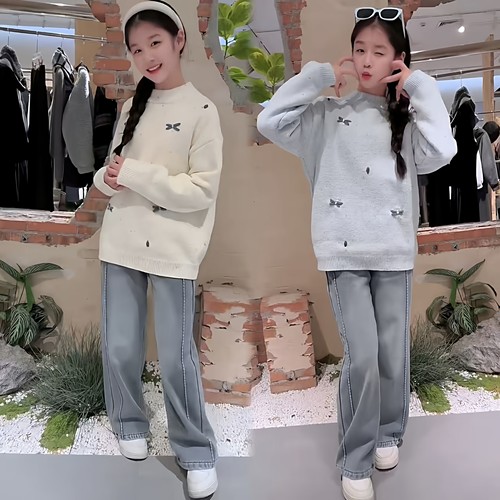 女童超好看蜻蜓刺绣加绒保暖毛衣