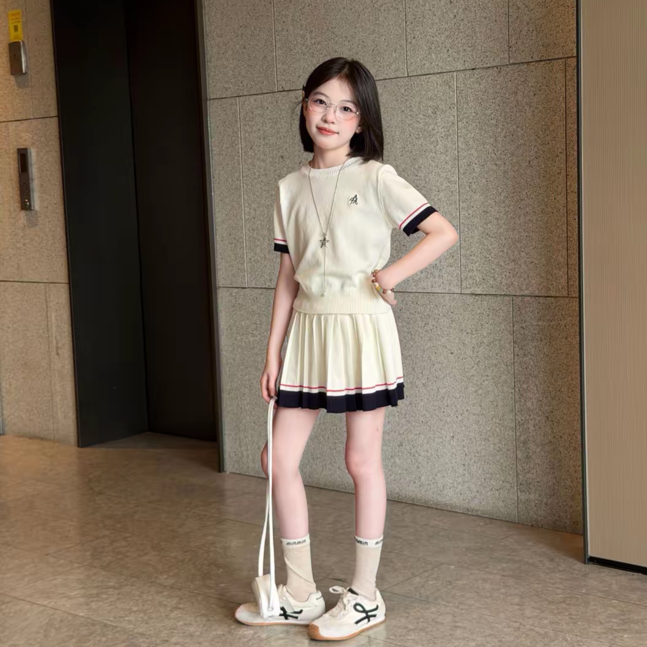 女童韩系简约针织短袖百褶裙套装