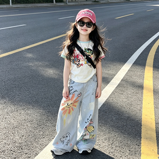 女童夏多巴胺卡通韩版短袖超好看美式创意涂鸦牛仔直筒裤潮酷套装