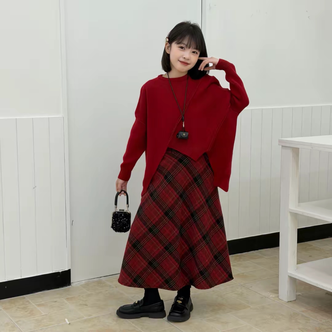 超好看气质女童新年穿搭设计感不规则毛衣格子半裙红色拜年服套装