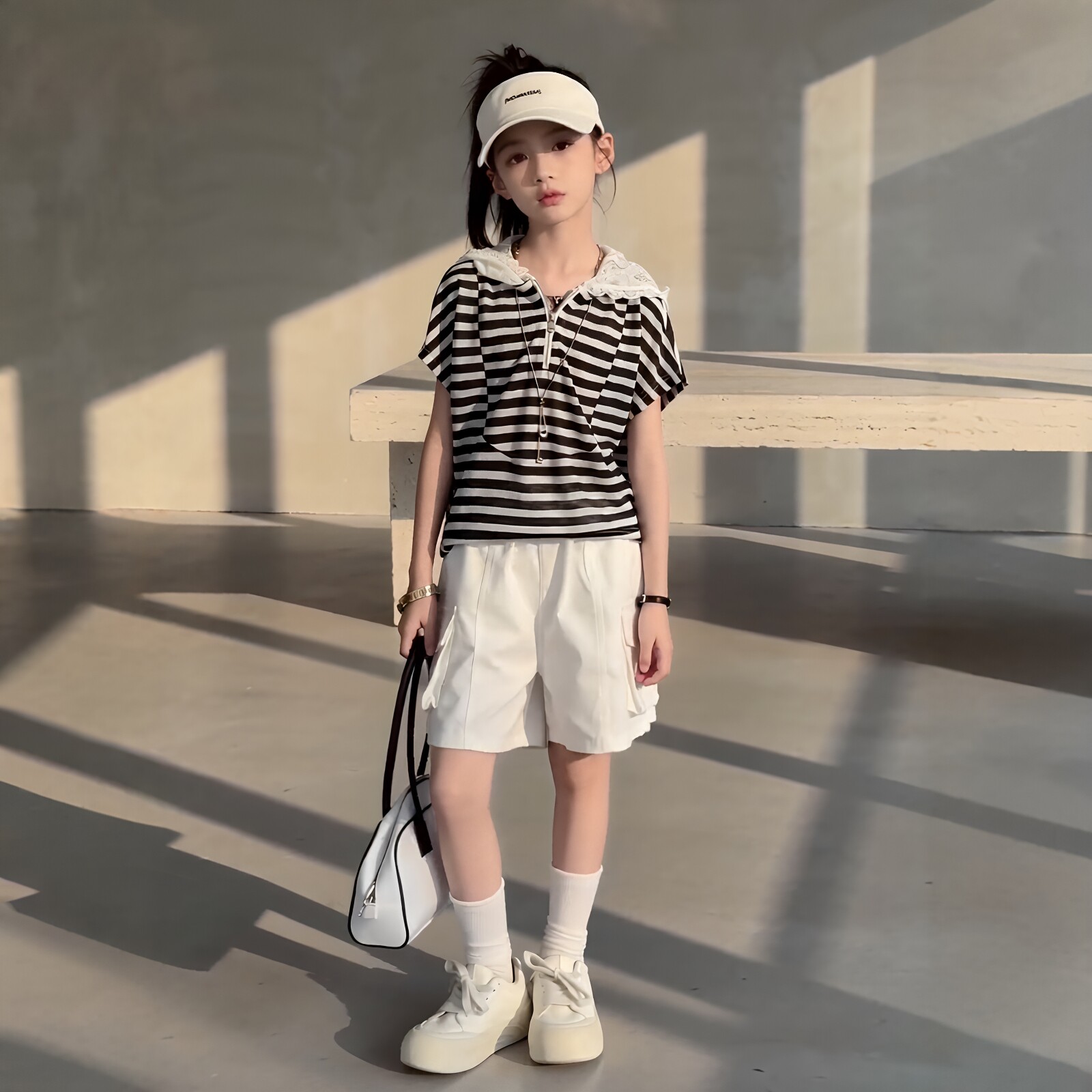 女童蕾丝连帽条纹短袖短裤套装