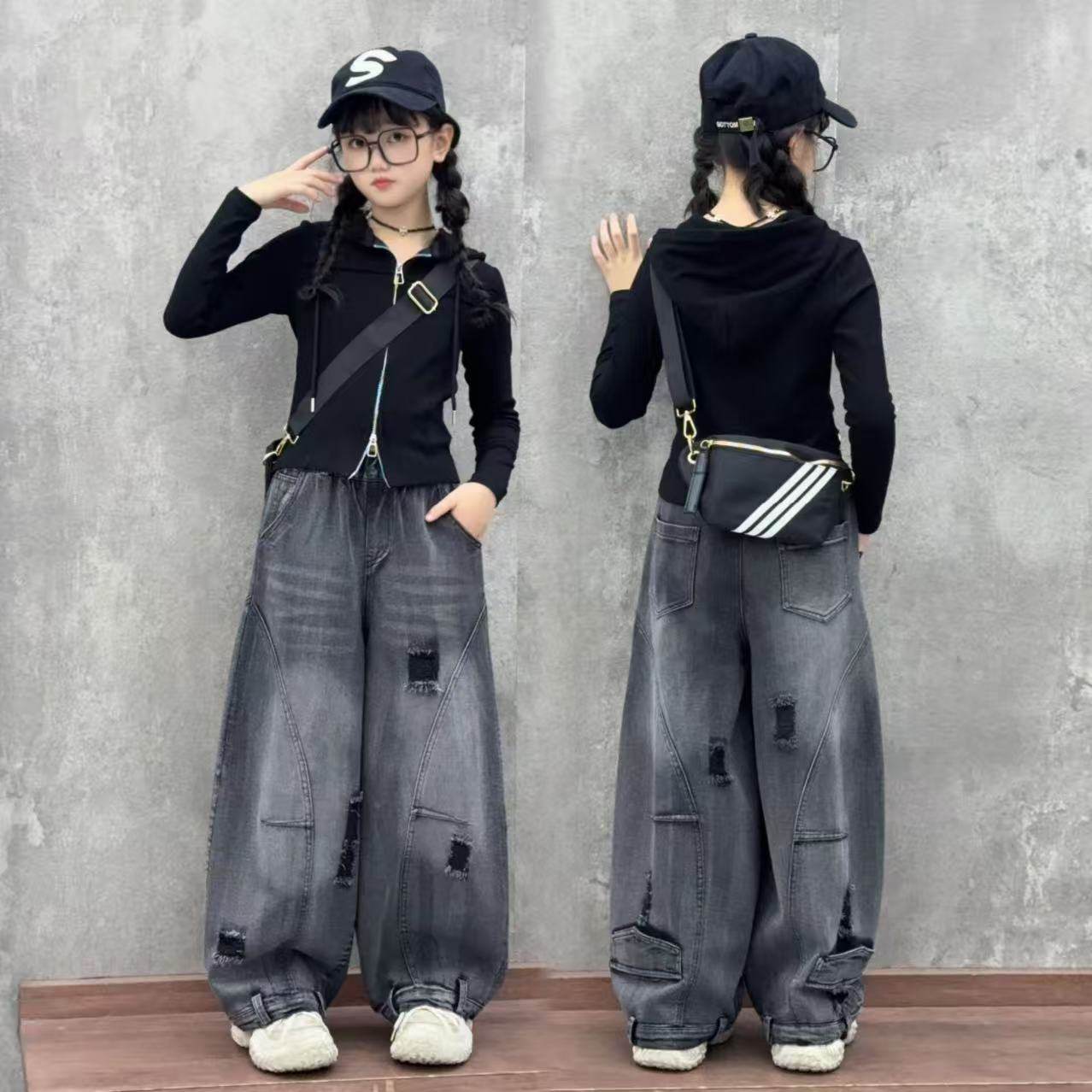 女童拉链连帽开衫弯刀裤套装