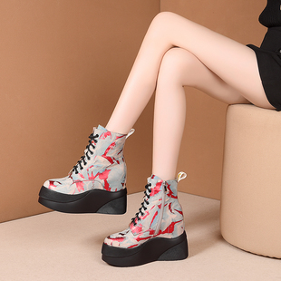 厚底短靴内增高马丁靴女真皮圆头松糕跟单靴小个子牛皮高跟女靴子