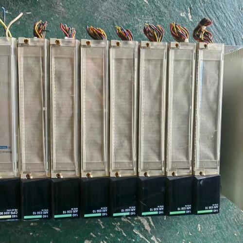寻《《Modicon Quantum PLC模块，型号ARI030