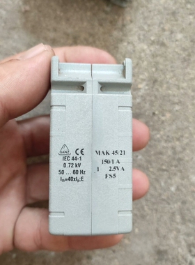 寻《《电流互感器MAK45/21 150/1A