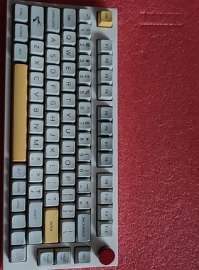 寻《《EPOMAKER TH80 PRO 75% Hot Swap