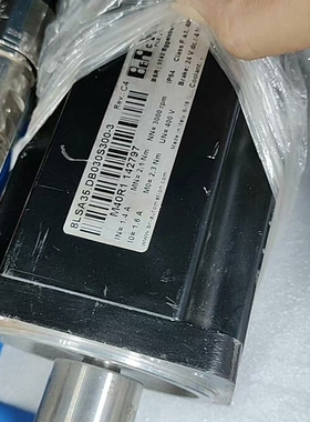 寻《《8LSA35.DB030S300-3贝加莱伺服电机原装拆机功