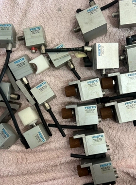 寻《《FESTO气缸 ADVC-25-10-A-P