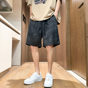2024春夏新款风男装冰丝印花五分裤短裤子C229-K1991-P55图片