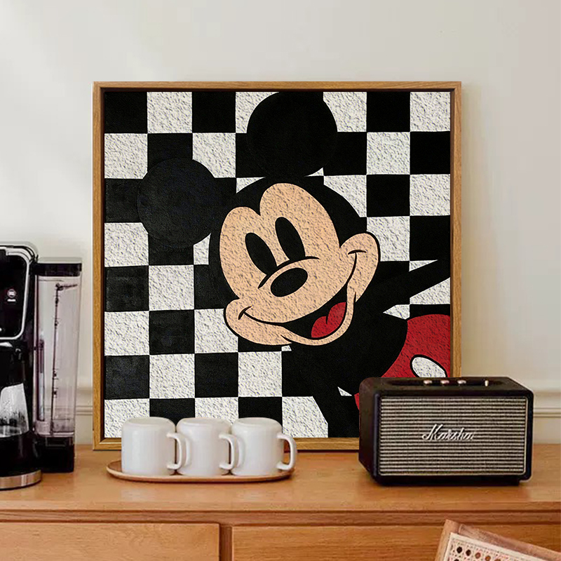 卡通四宫格立体感丙烯米奇肌理画