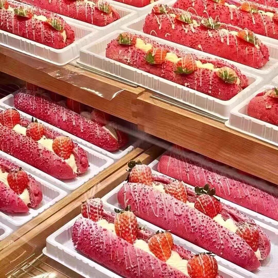 长方形草莓烘焙包装盒奥利奥魔法棒吸塑盒长条泡芙寿司蛋糕卷包装