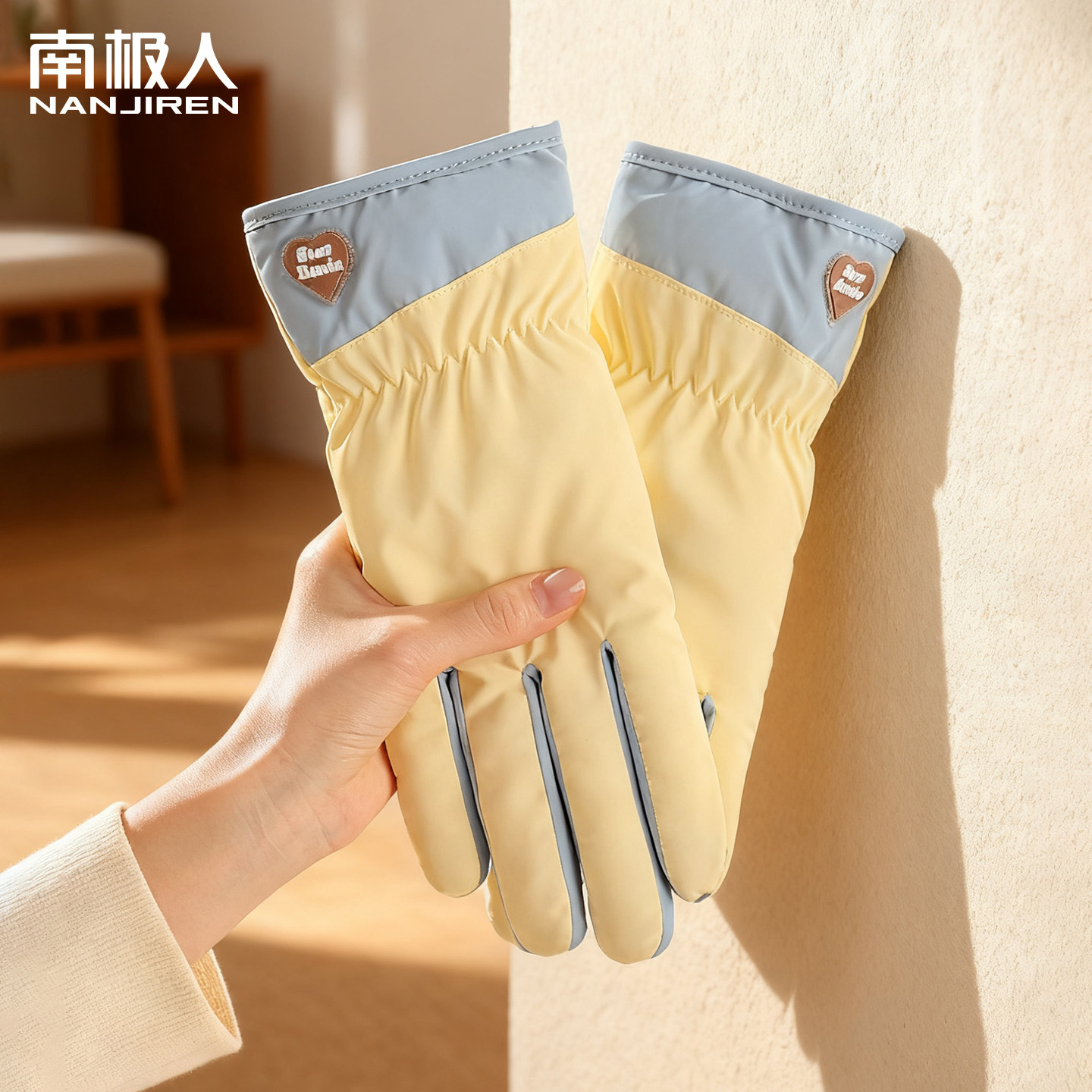 南极人保暖手套女士冬季加绒加厚御寒可爱学生触屏骑行骑车开车z