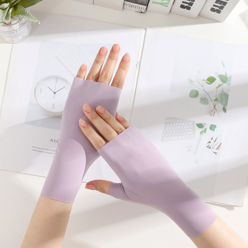 2024新款冰丝半指手套女春夏季漏指骑行防晒手套男开车钓鱼露指A