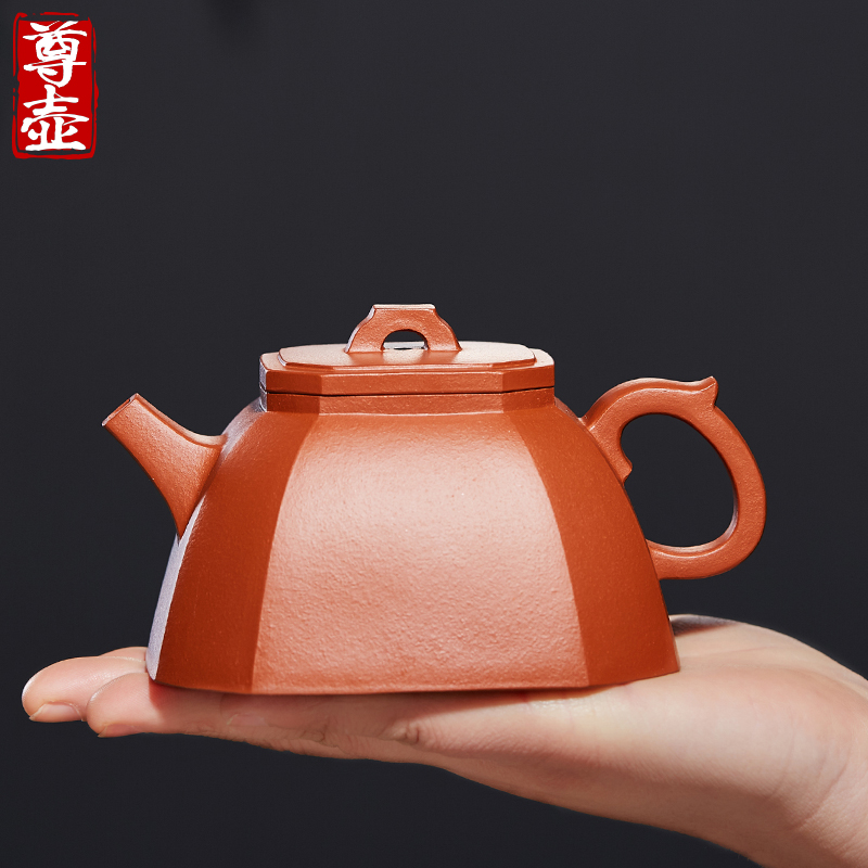 宜兴原矿手工八方亨通紫砂壶