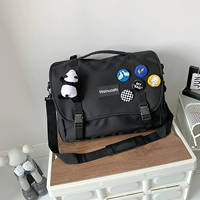 Черный [дай подвеску для панды+значок LH5]