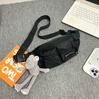 Черный [дай кулон серой лягушки]