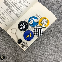 Черный металлический космический значок