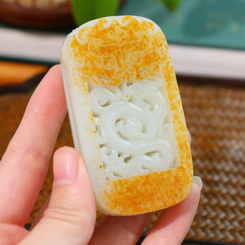 玉石男士款皮带扣天然和田玉腰带扣新疆白玉籽料仿古龙腰饰110g