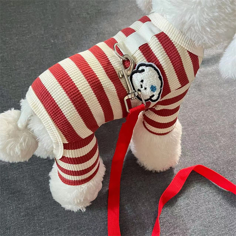 狗狗新年衣服2025新款冬可牵引不带绳宠物四脚冬装红色喜庆条纹衫