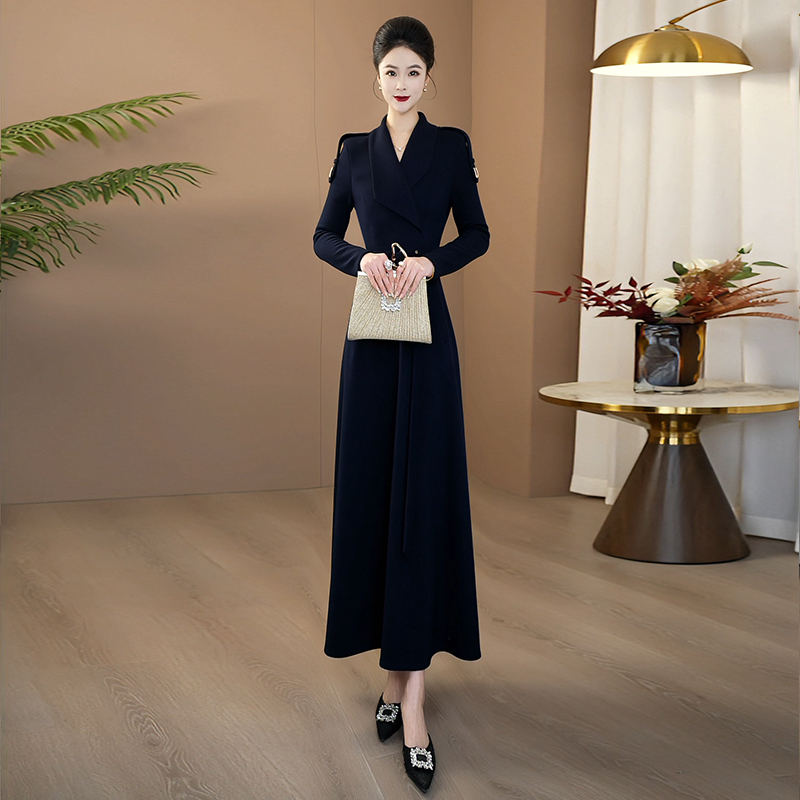 巨好看的冬装连衣裙2025新款今年流行爆款加厚气质宴会连衣裙246