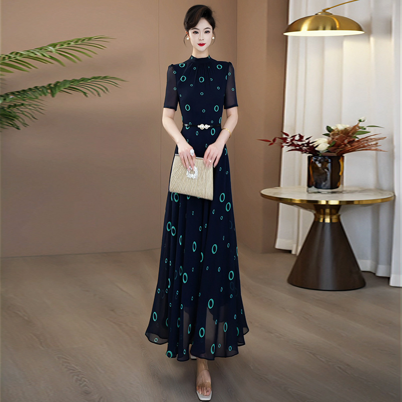 夏天巨好看的减龄波点连衣裙