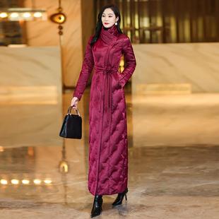 酒红色女士羽绒服冬季新品牌保暖显瘦超长款白鸭绒过膝到脚踝6272