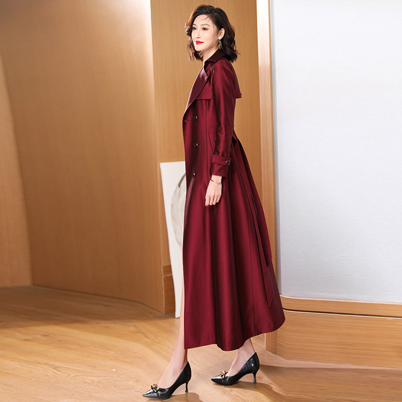 酒红色风衣春秋女修身2022年新款高级感流行外套长款过膝大衣3113