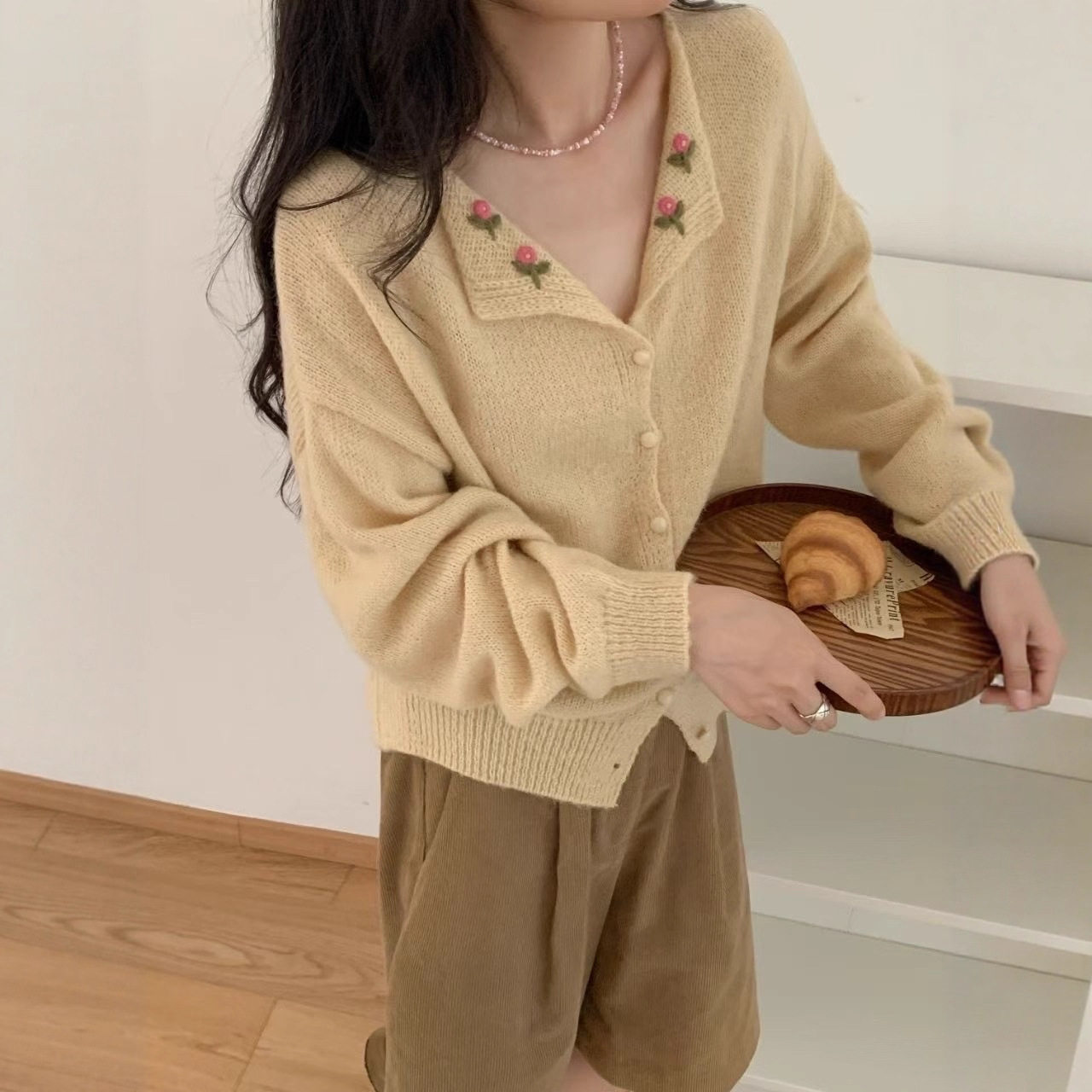 园园美衣工绣花毛衣开衫女上衣秋冬新款小翻领慵懒风减龄针织衫潮