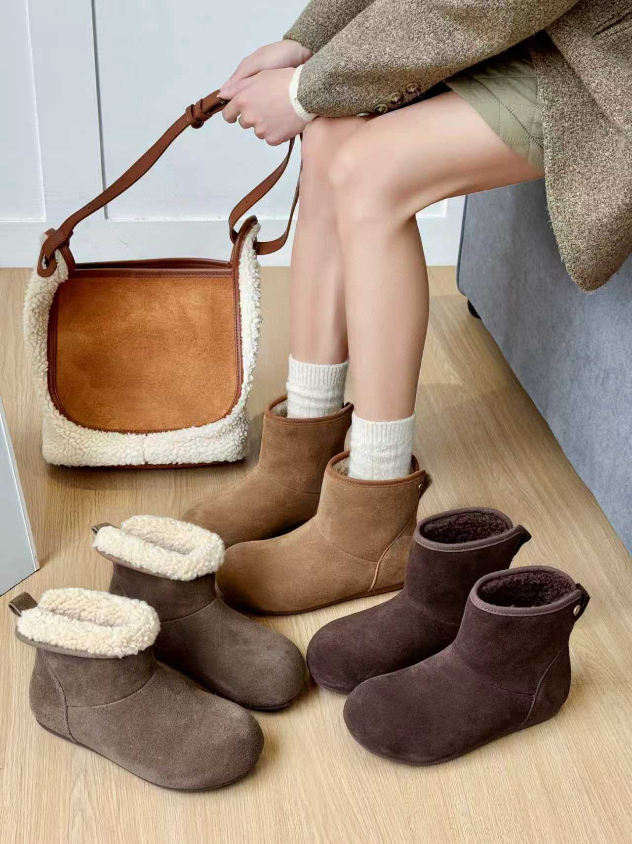 米新款2025冬款真皮厚底加绒短靴保暖毛毛鞋雪地靴马丁靴舒适女靴