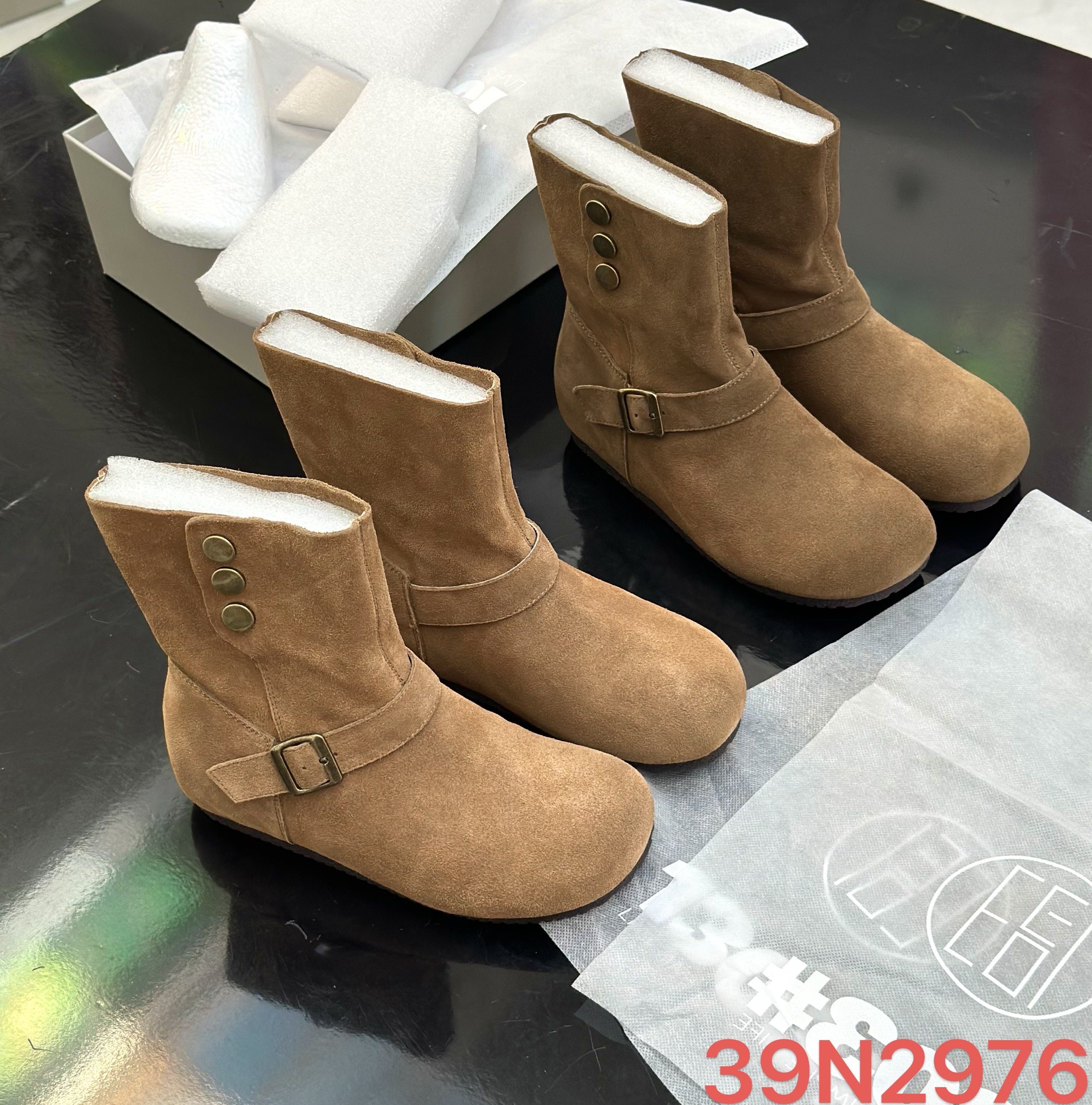 欧洲站2025秋款真皮英伦风复古短靴切尔西舒适马丁靴百搭女靴2976