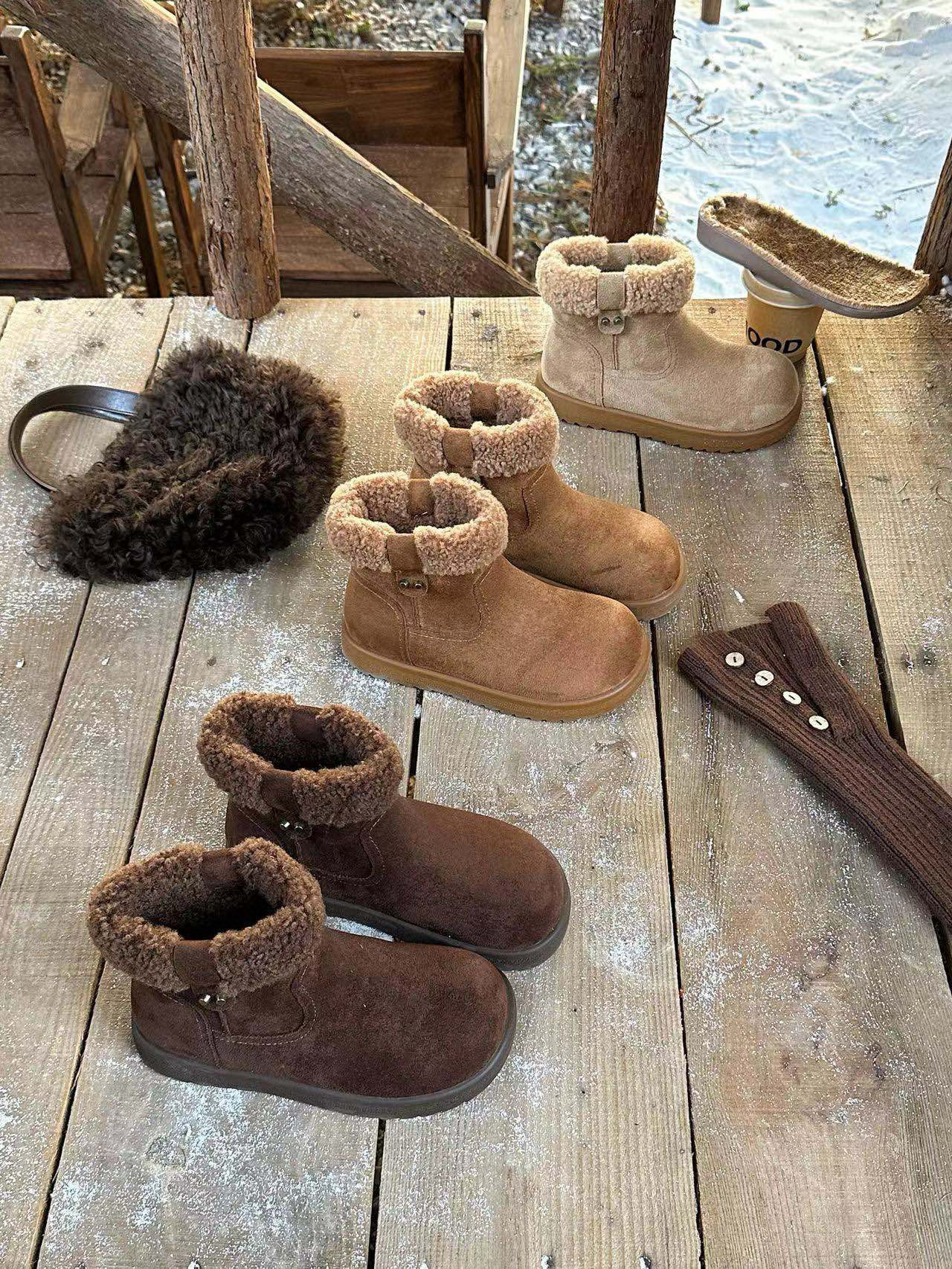 米新款2025冬款厚底加绒短靴保暖毛毛鞋雪地靴马丁靴舒适百搭女靴