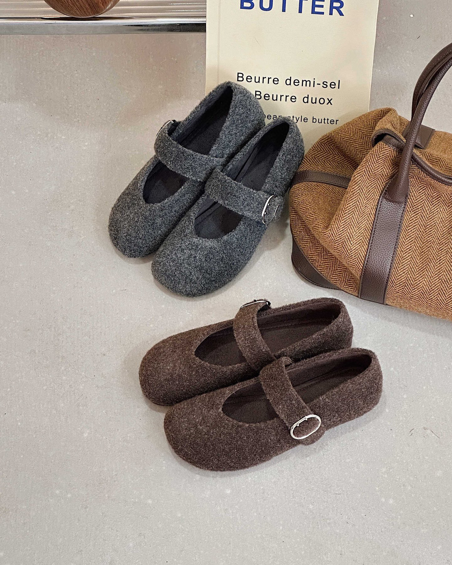 米新款2025秋平底毛呢勃肯鞋吐司鞋泡芙鞋圆头休闲平底舒适女鞋潮