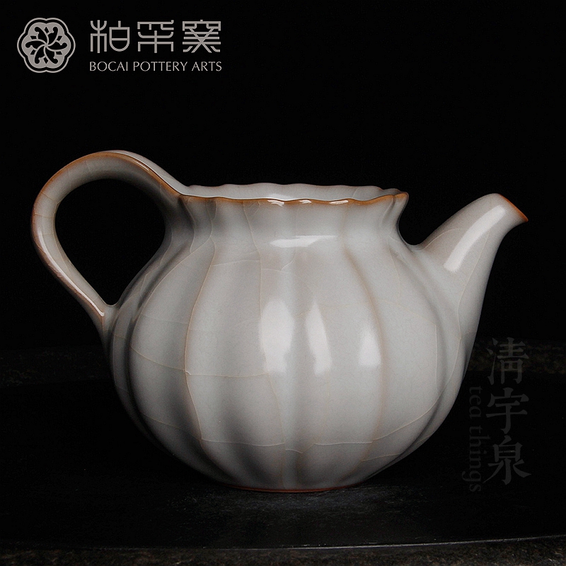 台湾柏采汝窑茶海 冬青釉月白 柏采窑 IR-130E汝瓷开片菊花公道杯