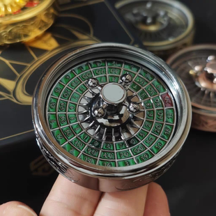金属决策新款 指尖陀螺解压选择困难游戏转盘潮玩减压edc玩具礼物