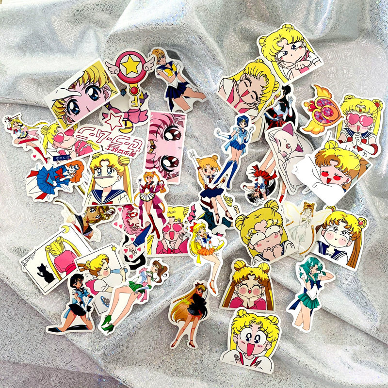 40张手账日漫水冰月美少女表情包贴旅行箱头盔电动车防水汽车贴纸