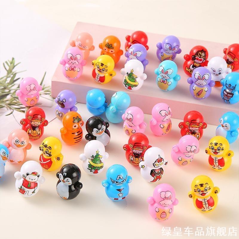 解压童趣创意益智摆件迷你不倒翁宇航员可爱小礼品学生太空人