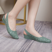 防滑外穿网红中跟 配裙子坡跟包头女夏季 花朵塑料单鞋 尖头时尚 凉鞋