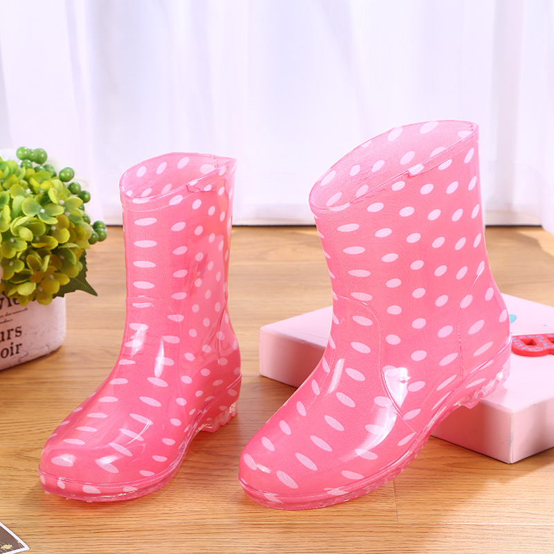 时尚短筒厨房雨靴夏季外穿防水鞋