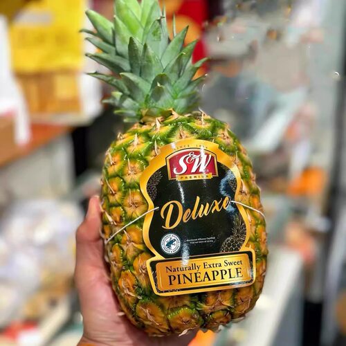 菲律宾进口SW黑钻蜂蜜凤梨甜大果