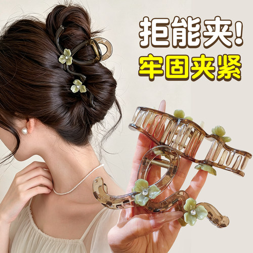 气质优雅，外出百搭，花朵大抓夹