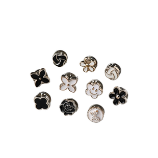 衬衫扣子胸口防走光暗扣胸针女生别针衣服配饰固定神器领口小纽扣