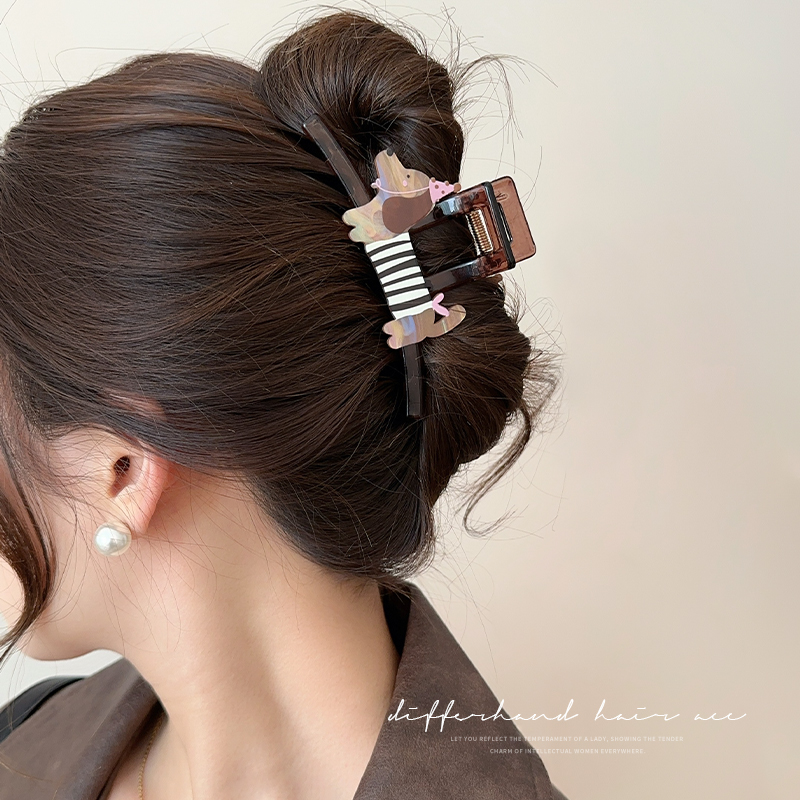 小狗抓夹女士2025新款盘头发的夹子可爱鲨鱼夹饱满后脑勺成人发夹