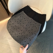 毛呢半身裙女2025新款 高腰重工镶钻欧洲站小个子包臀a字短裙 冬季