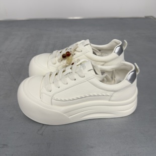 NDU厚底面包鞋女2026新款春季系带小白鞋百搭增高休闲运动板鞋