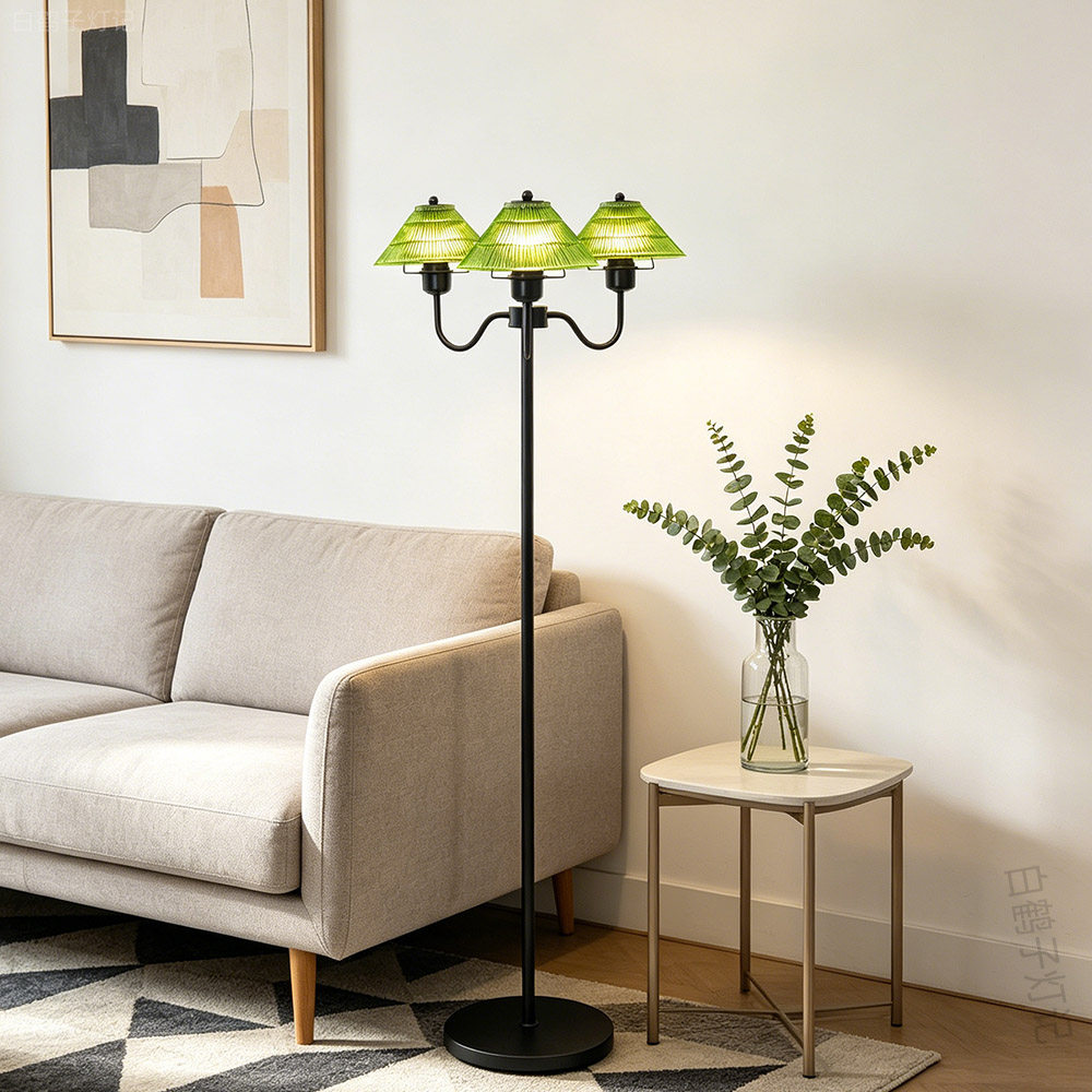 白鹤子灯饰美式绿色玻璃三头落地灯铁架客厅角落卧室民宿氛围装饰