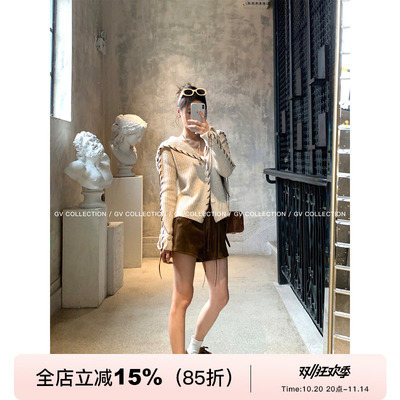 大翻领棒针穿绳麂皮竖条羊毛毛衣